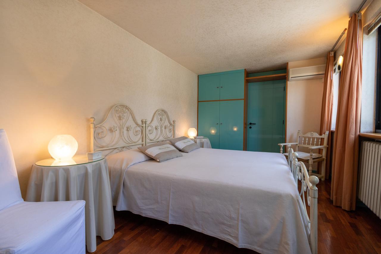 Bed and Breakfast Attico Di Charme à Vérone Extérieur photo